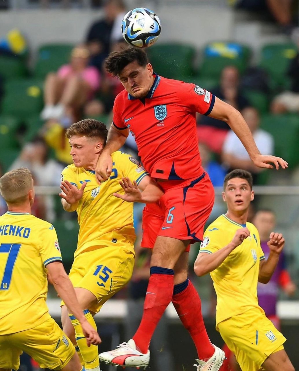 英格兰队淘汰乌克兰队，昂扬气势晋级的简单介绍